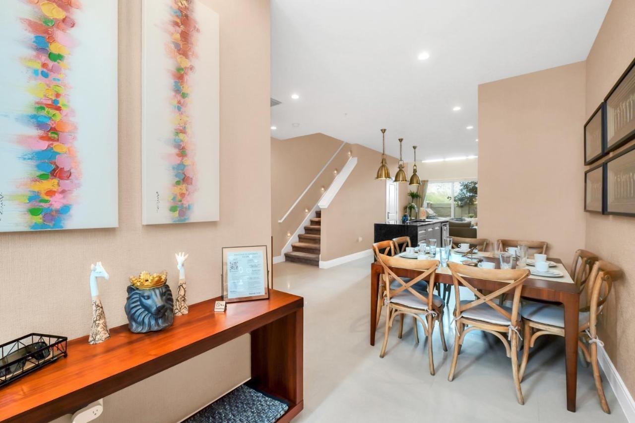 Luxury Villa Less Than A Mile From Disneyworld -Bonus Elevator- Orlando Dış mekan fotoğraf